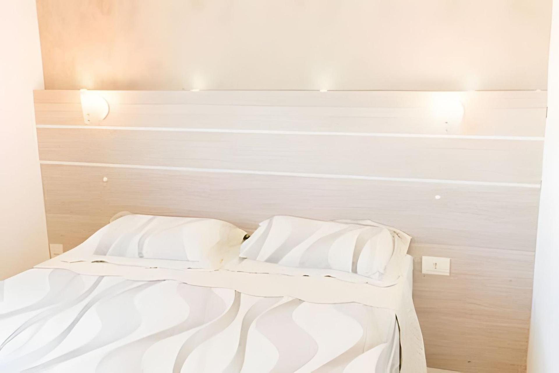 Apartamento Inteiro Perto Da Praia - 3 Quartos กาโบฟรีโอ ภายนอก รูปภาพ